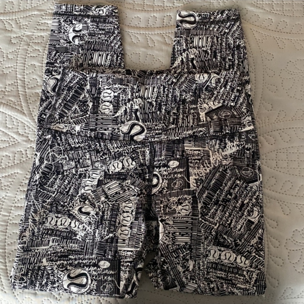 🍋 Lululemon 🍋 Wunder Train 25"  Size 2